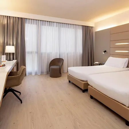 بيست ويسترن بلاس تاور 4* بولونيا